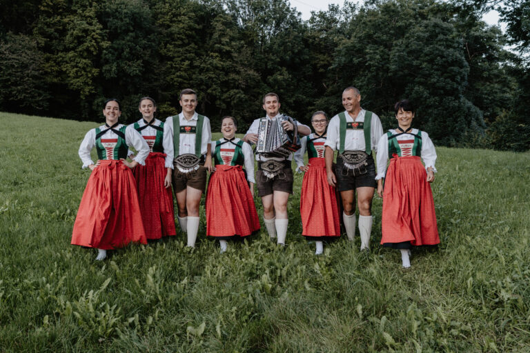 Trachtenverein-Almrausch-Sept21-ArianeFroetscherFotografie-071