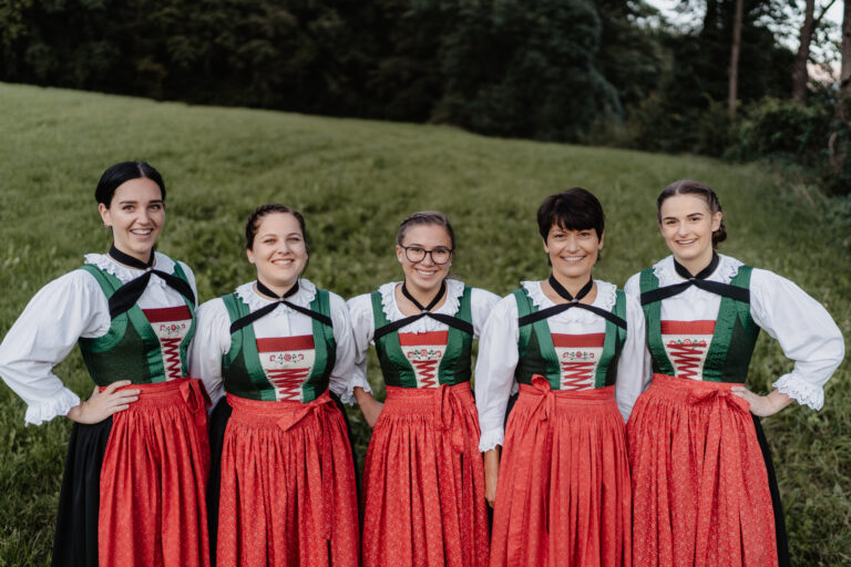 Trachtenverein-Almrausch-Sept21-ArianeFroetscherFotografie-095
