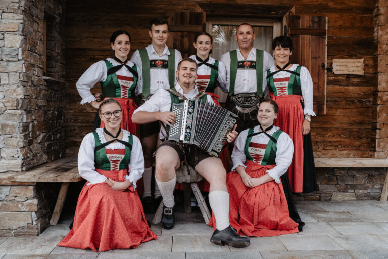 Trachtenverein-Almrausch-Sept21-ArianeFroetscherFotografie-101